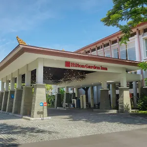 Hilton Garden Bali Ngurah Rai Airport 4*, Kuta Lombok Indonezja